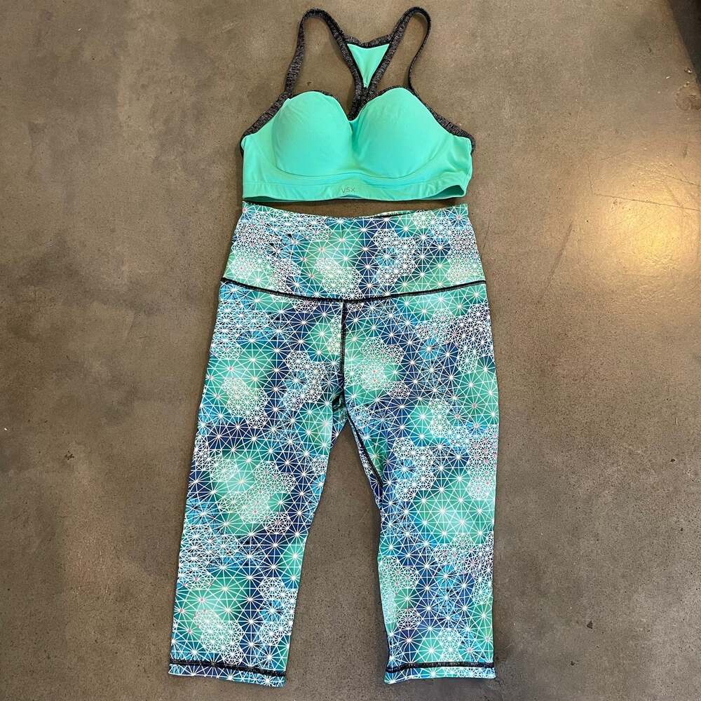 Victorias Secret Sport VSX teal sports bra 34D with matching Medium leggings set